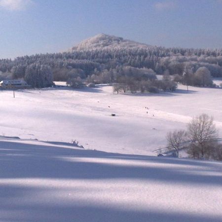 Berghotel Hohe-Acht Siebenbach Eksteriør billede